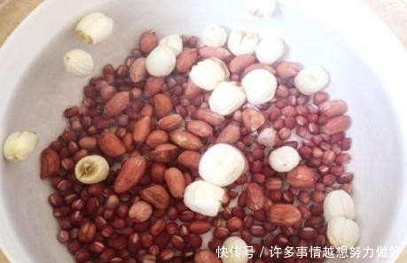 初春,早饭要多吃的食材,煮粥,除湿,春干,我家三巧五