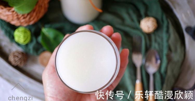 食谱|6道破壁机早餐食谱，香浓营养，比喝牛奶舒服，秋天干燥正合适