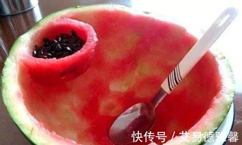 西瓜|孕妇到底能不能吃西瓜,二胎妈妈:可以吃,换一种方式吃更有营养