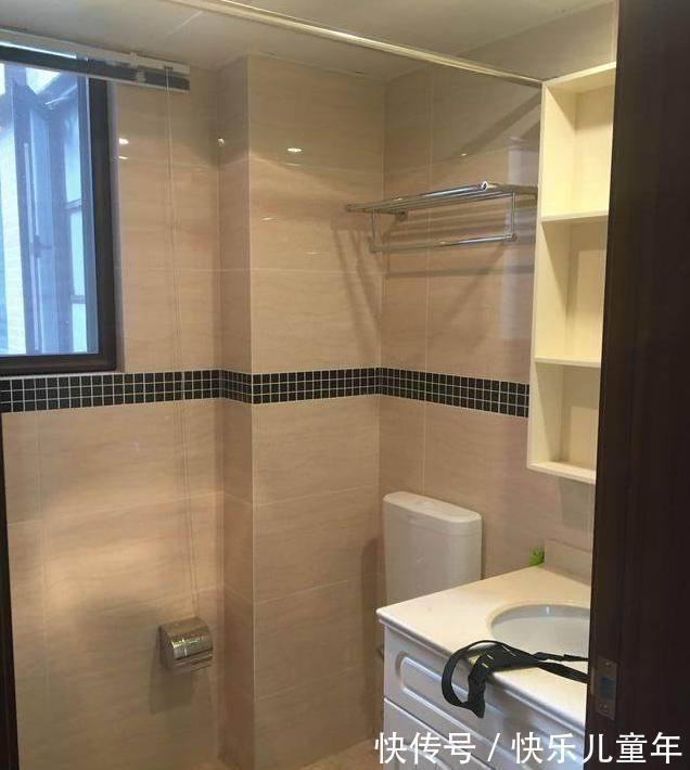 淋浴柜|这就是所谓的精装房,一看就傻掉了!这就是开发商所谓精装房?