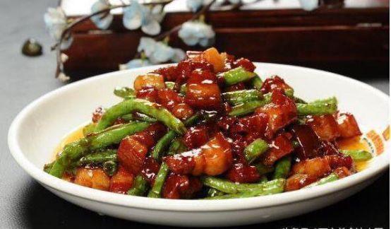 做几道撑场面的家常菜，好吃易做很下酒下饭，口感俱佳很过瘾