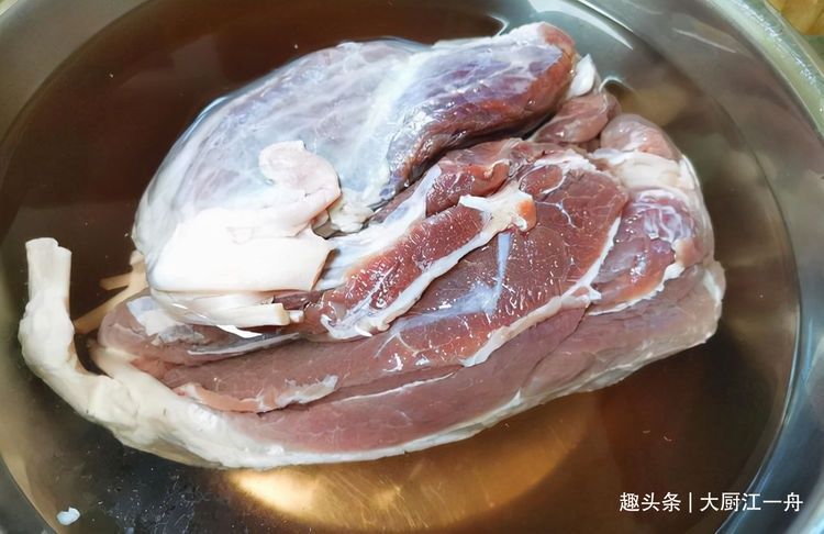 花钱学的酱牛肉配方，免费教给您，其实挺简单，比卖得好吃多了