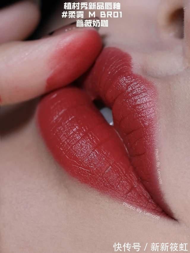 素颜 用过100支口红,才发现5支“真爱色”最适合深唇,素颜涂超美