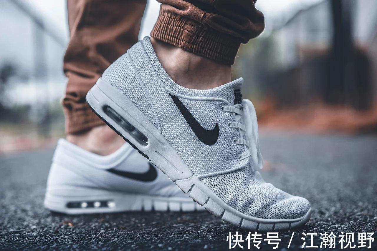 品牌|安踏线上业绩首超耐克阿迪?国产品牌真的已经打败国际巨头了?