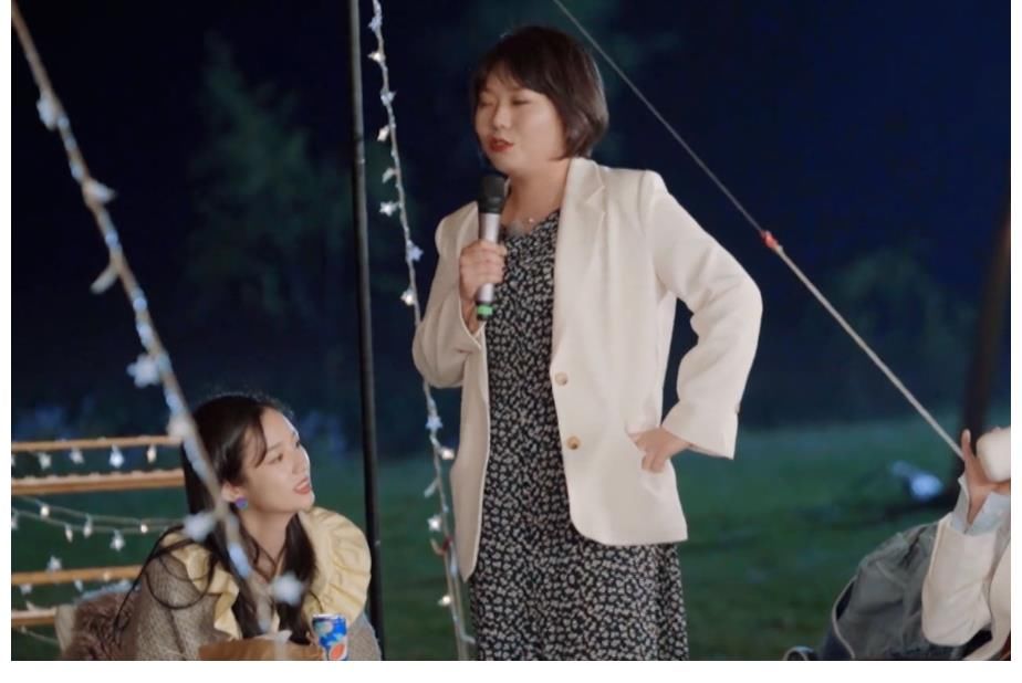 李雪琴|(zhì)不愧是北大畢業(yè)的！李雪琴畫(huà)辣目洋子，隨手幾筆就畫(huà)出了神韻