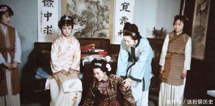 都说探春冷血不认亲娘,可实际并非如此,真的深情,不能只看表面