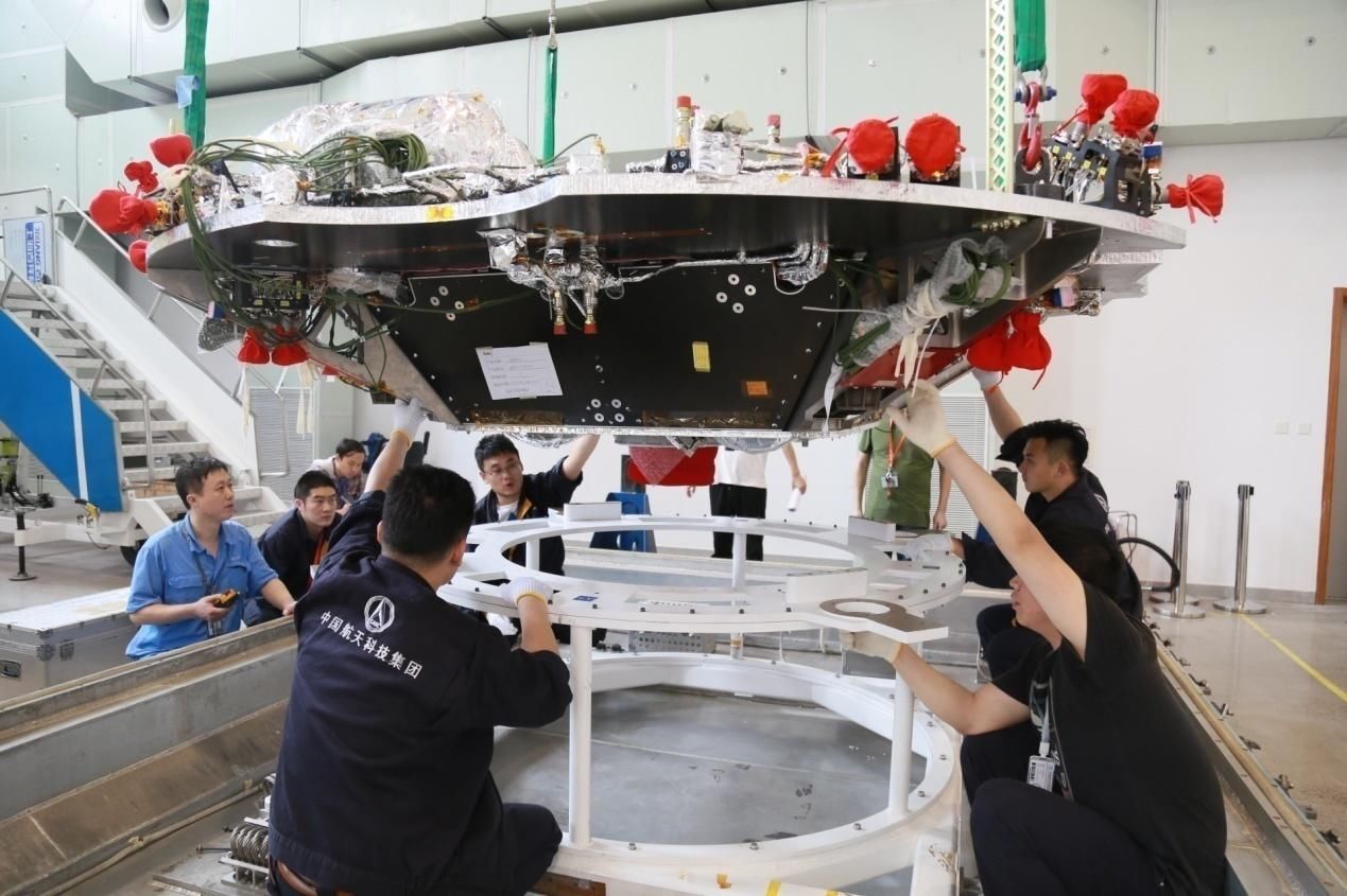 探测器 天问一号成功着陆背后：78台发动机近5亿公里295天全程护航