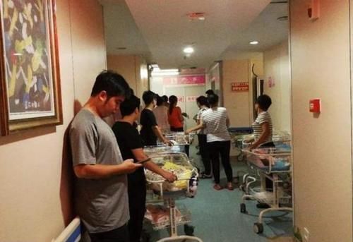 张女士|产妇生出“兔唇”宝宝,谎称孕期吃了兔肉,医生的话让她羞愧不已