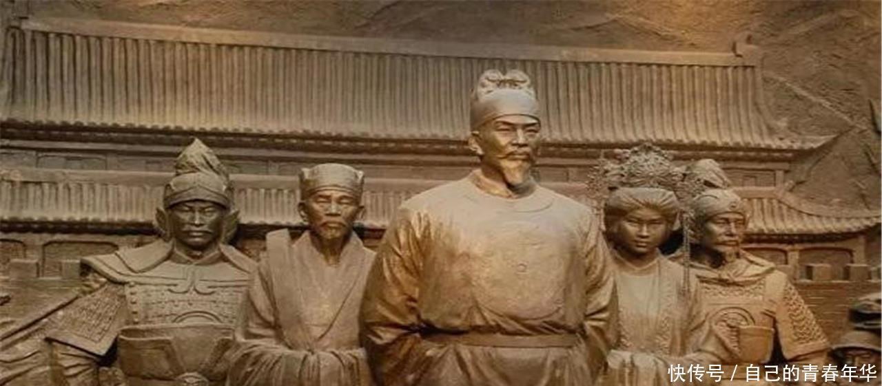 免死|朱元璋巧用妙计诛杀功臣，大臣纷纷中招，大喊免死铁券不能用