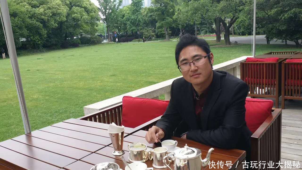 古玩界拥有话语权的人不超过5人，古玩只有在他们手里才升值！