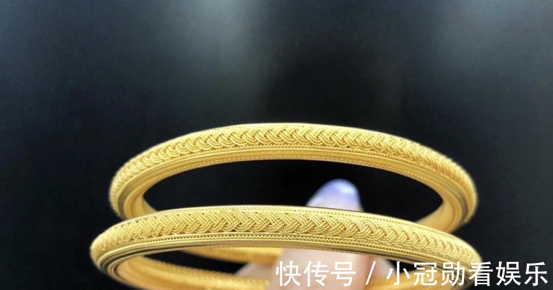 黄金|古法手镯戴久了会变光面吗？很多人都疑惑的问题，一起来看看吧