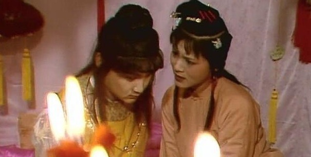 林黛玉$晴雯死后贾宝玉的一句话,林黛玉听了以后为什么脸上会忡然变色