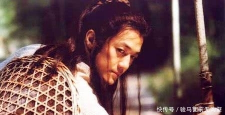 岳灵珊移情林平之,岳不群才是最大黑手,只用四步就促成此事