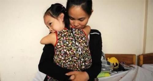 何总|孕妇28周被告知是“海豚胎”,家人不放弃,10年后却如此优秀