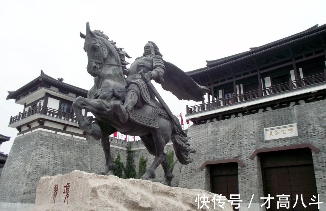 乌江!古代诗人对项羽的4种评价,一人一首代表作,谁的影响最大?