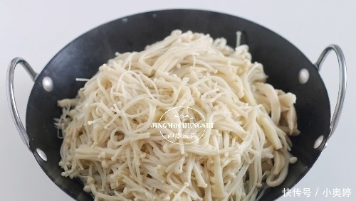 金针菇|想吃麻辣香锅在家就能做,简单几步,比饭店的好吃,价格只有一半