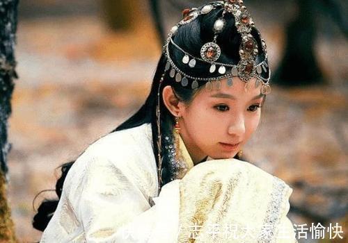 公主|古墓出土美貌公主,当人们要“打开”她的外衣时,差点遭暗算