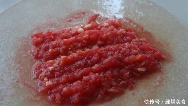 土豆块|不用醋和糖的酸甜土豆做法，用1配料搞定，酸甜可口土豆软糯