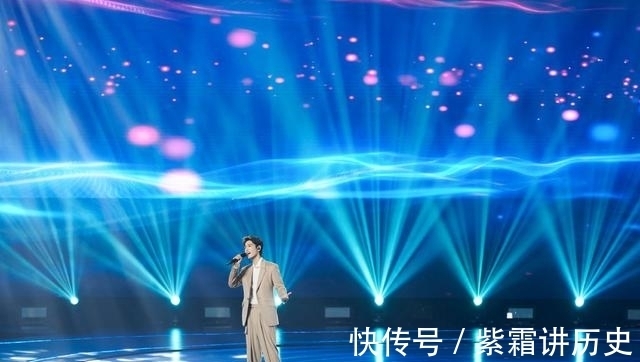 周深|中秋晚会最大亮点,肖战王一博不见踪影,周深成最大赢家!