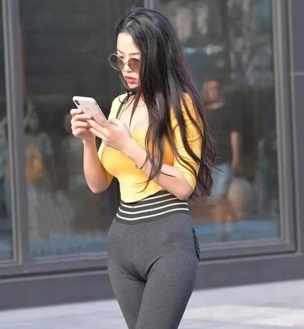 小蛮腰 高腰衫配打底裤,时尚女生的最爱,小蛮腰并不是每个人都有的