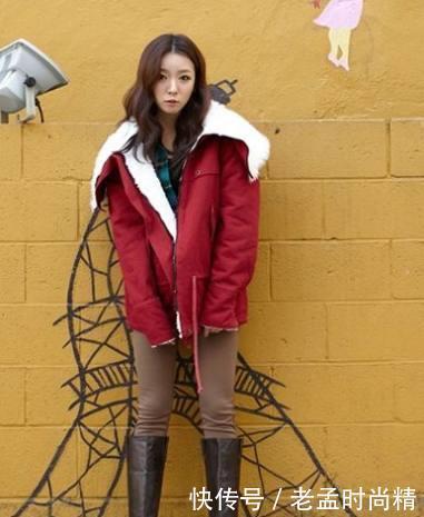 紧身裤让你拥有少女般身材, 优美的身姿, 性感迷人搭配又简约