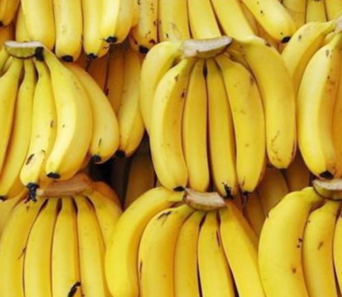 香蕉和此物一起吃，半個月下來，睡眠好了，肚子平了，皮膚更水嫩