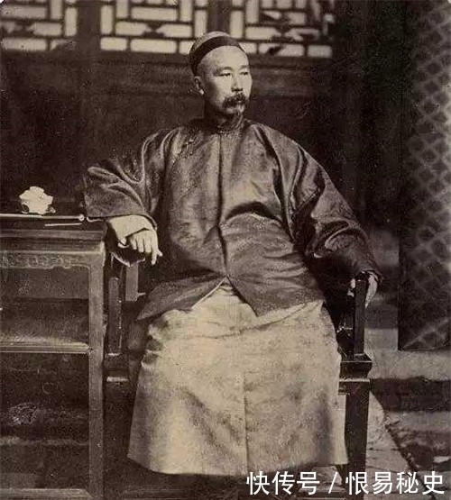 李鸿章墓出土两块金砖,重量达到30斤,专家鉴定后:是不是拿错了