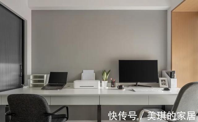 阳台|80㎡精装房的二次改造，客厅阳台改地台，原木极简设计看得很顺眼