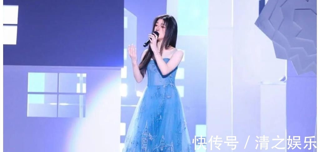 故作姿态被嘲情商低,频上综艺消费自己,李健:单依纯要踏实学习