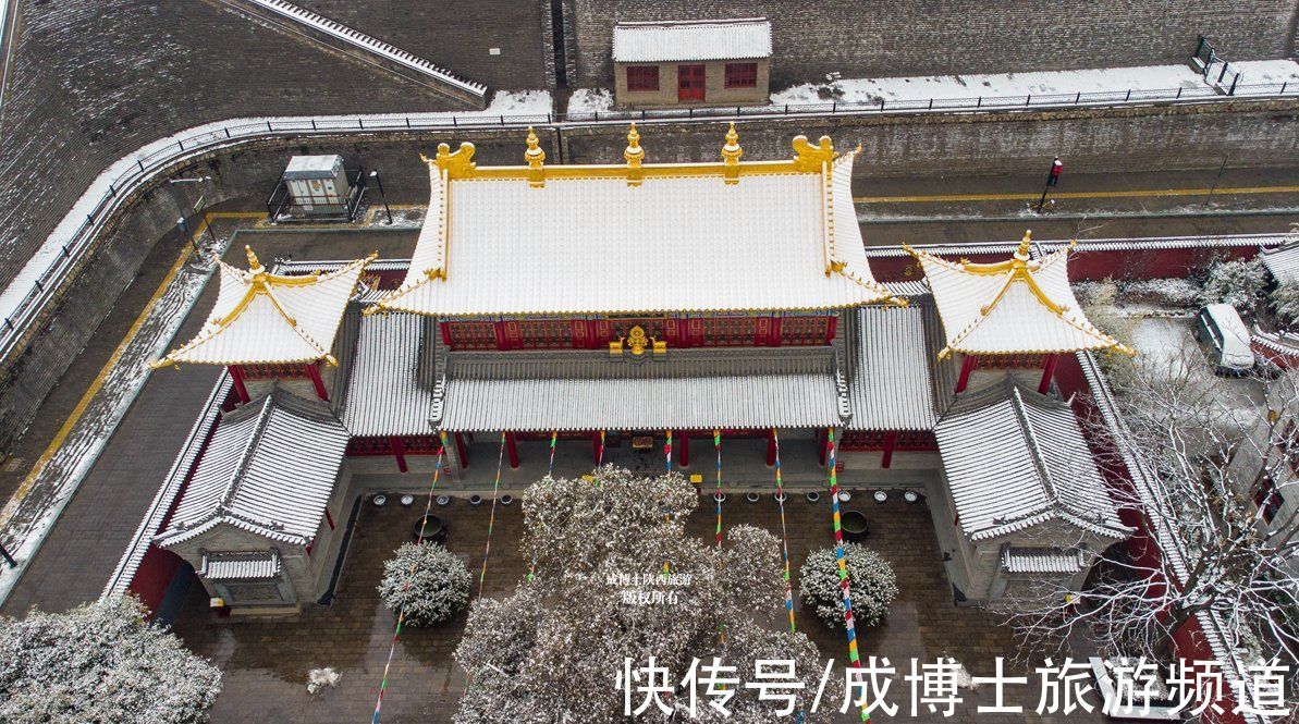 西南城|飘雪的天气，用无人机拍摄西安城墙、钟鼓楼，感受古城之美