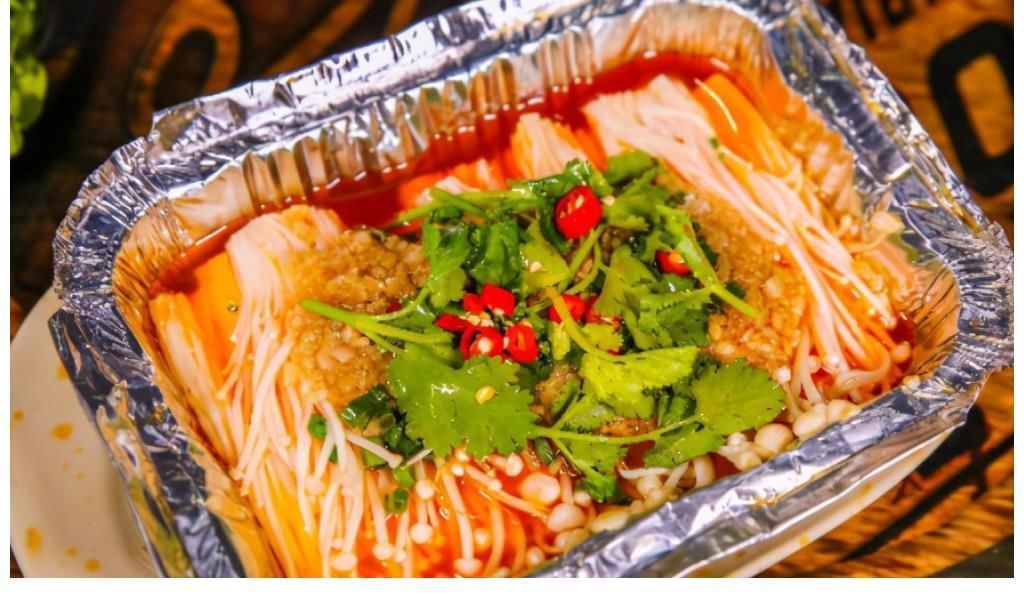 烤串|和异性吃烧烤,不管你们关系有多好,4种烤串不要点,谁吃谁尴尬