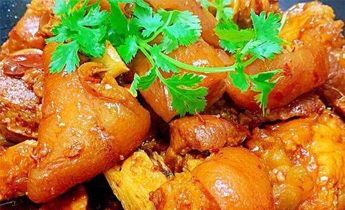 猪蹄美容祛斑，女人要多吃！教你正确挑猪蹄，拒绝“药水”猪蹄