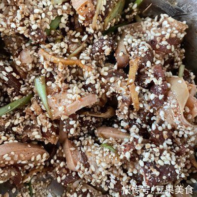 粉蒸肉才是“真正的补钙菜”！紫菜虾皮逗靠边站