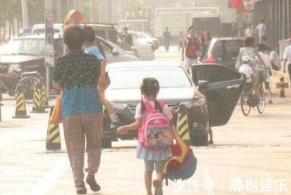 心理健康|育儿专家家里越穷,越爱给孩子吃这3碗饭,毁了孩子还沾沾自喜