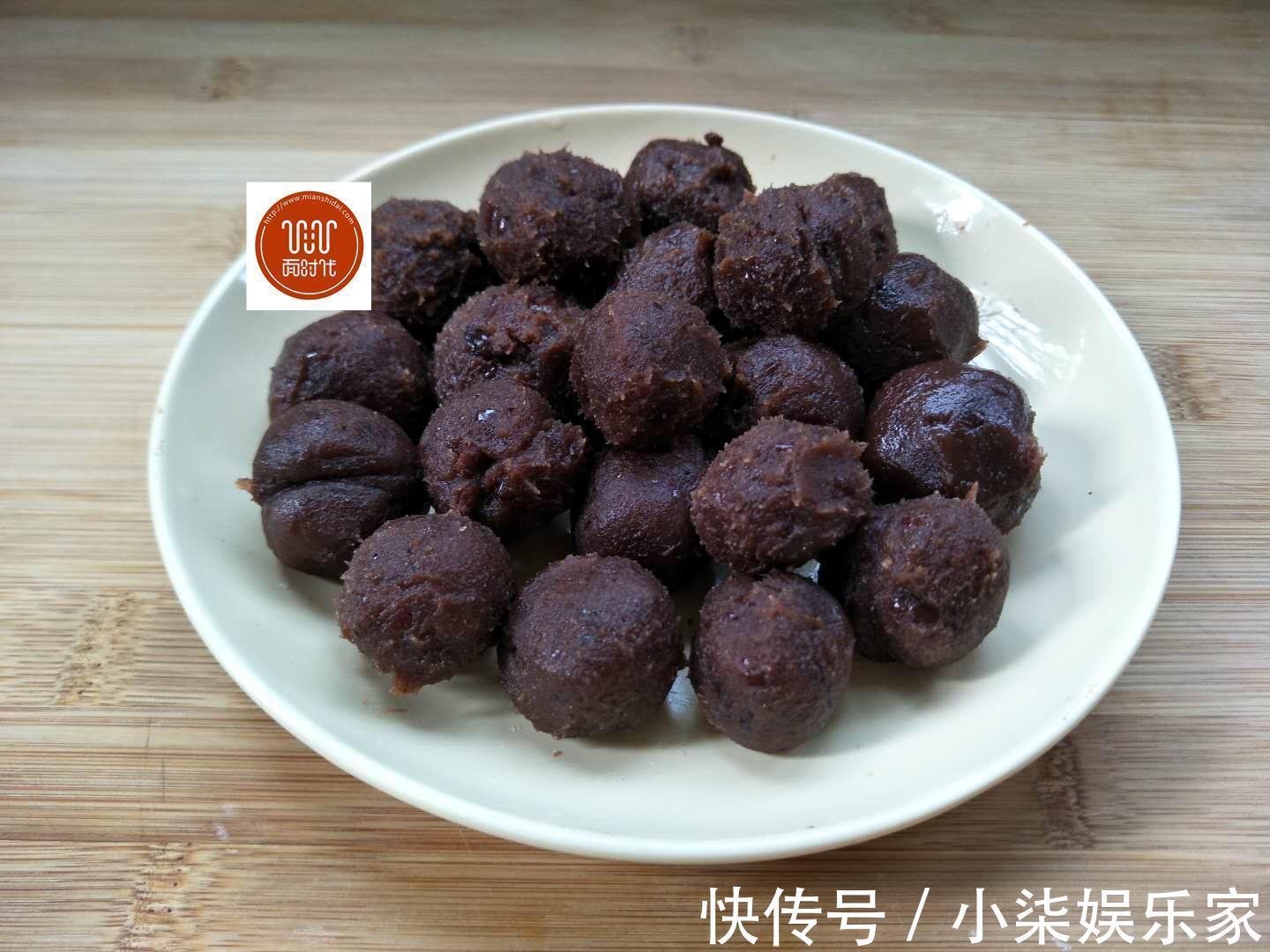 豆沙团|馒头这样做,好吃看的见,我蒸两锅都不够,孩子连吃5个,服了!