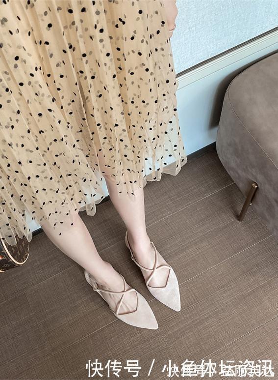 脚感|凉鞋不一定要选细跟的,粗跟不但稳健时尚还在众多细跟中脱颖而出