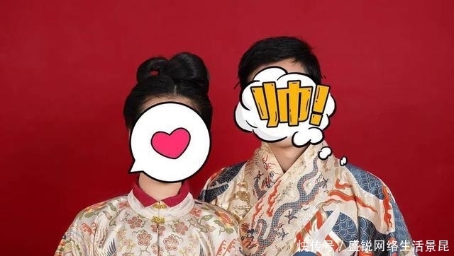 新人用汉服照登记结婚被拒,你怎么看?