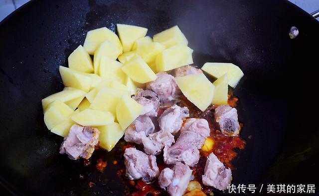 冬天|东北名菜,虽然名字很“随意”,但是营养很高,吃一个冬天也不腻