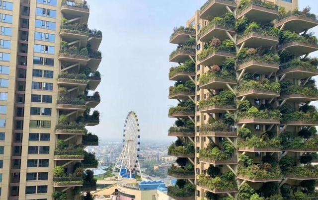 电梯房|中国将迎来第四代住房,家家有院子车停门口,电梯房时代过去了