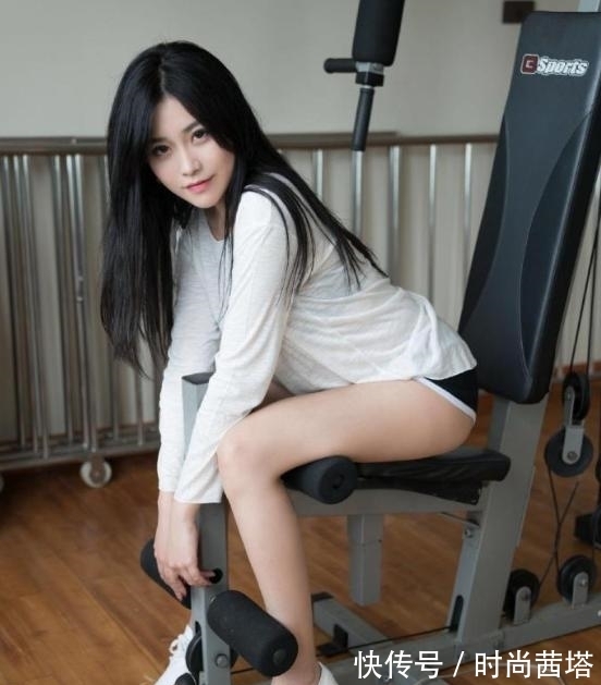 女生|男生无法抗拒的“黑长直”,就连很多女生都情有独钟,特别显气质
