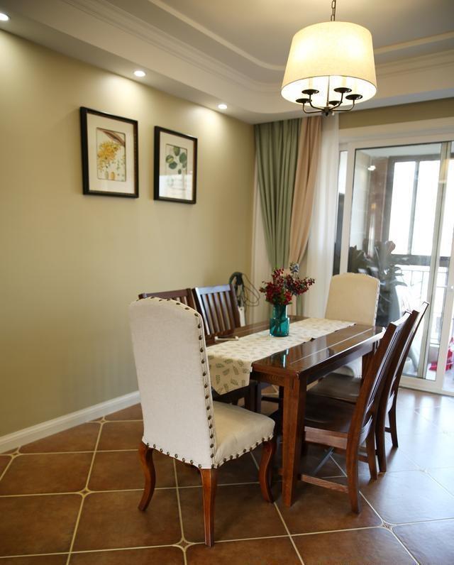 客厅|终于搬新家啦,阳台和客厅看着好漂亮,邻居提水果来请教,真羡慕