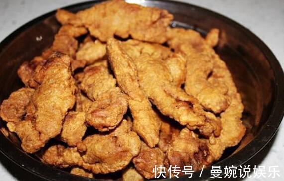 炸酥肉有秘诀,别只会挂面糊了,多加这一步,酥肉才更香更脆