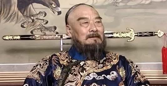 手握|鳌拜手握40万大军，为何宁死也不推翻康熙？