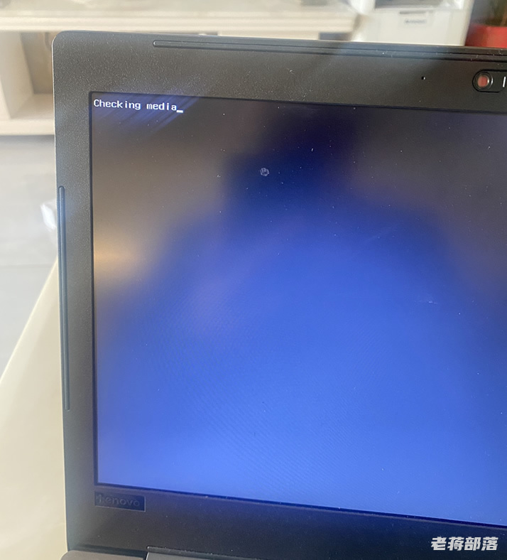 解决联想电脑开机checking media问题及Boot Mode UEFI灰色无法修改-劳模下载