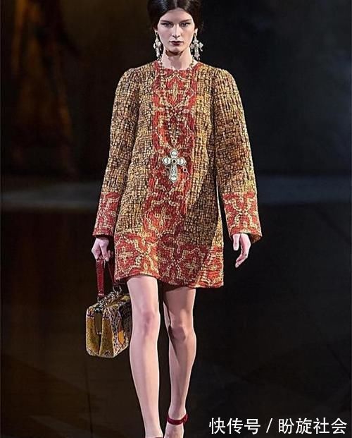 剖腹产|大多数模特为何选留疤的剖腹产,也不选顺产看完才明白原因