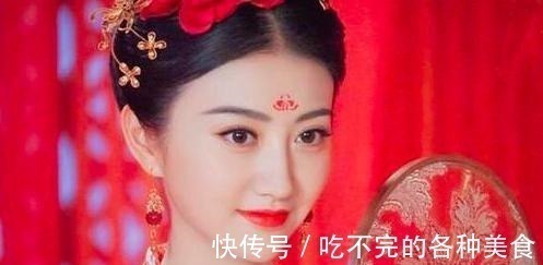 才女!才女出一上联蜻蜓轻停在清亭,难倒唐伯虎,却被一书生对了出来!