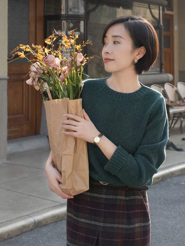 半身裙 这些才是适合普通人的针织衫穿搭,简约随性又时髦,保暖舒适