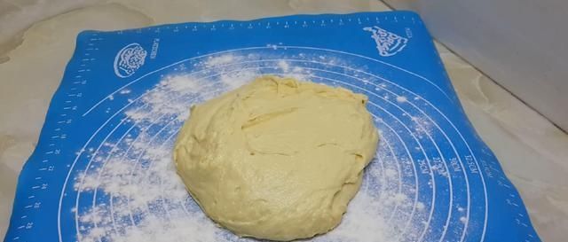 学会|以后面粉就这样做,撒1把葱花,比鸡蛋饼还好吃,学会自己当老板