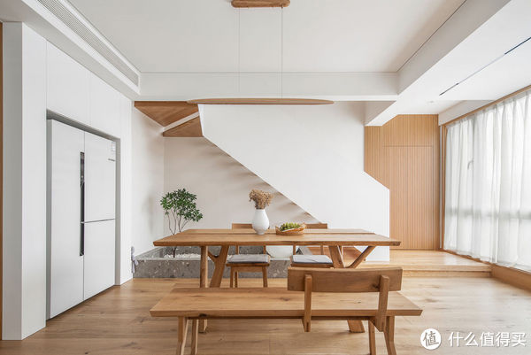 玄关|温州小姐姐的暖居,全屋原木风,180㎡的家自然舒适,把生活过成诗