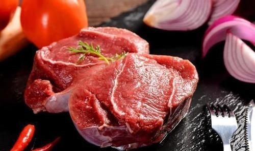 肉类食物|年龄越大，越应该吃肉？医生提醒：到了50岁后，2种肉不妨多吃点